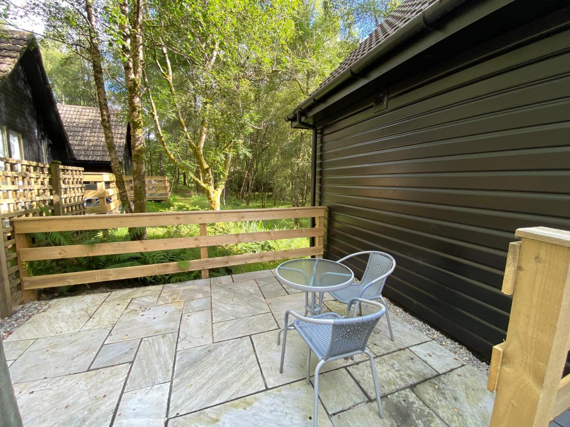 Burnbank Lodges Spean Bridge Exterior photo